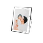 Umbra Steel Wire Prisma Photo Display (30.48 cm x 25.4 cm x 7.62 cm, Chrome)