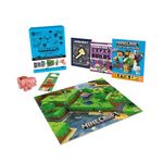 Minecraft Ultimate Adventure Gift Box: New and official for 2024, the perfect gift for children and gamers full of inspiration and things to do.