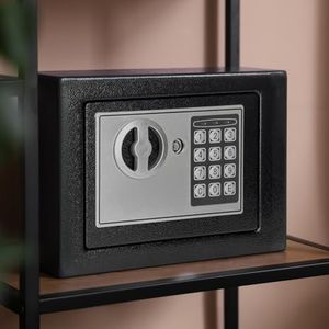 Safe Box M