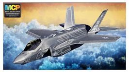 Academy USAF F-35A Lightning II Model Kit