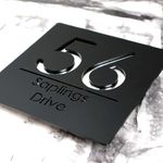 K Smart Sign | Bellissima S1 F31 | 180mm x 180mm | Acrylic 3d Laser Cut Contemporary house sign door number plaque address signs with Mirror and Marble Numbers (Matt Black & Silver Mirror)