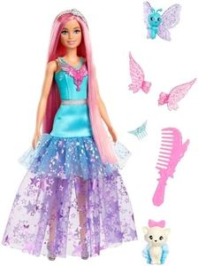 Barbie® Malibu A Touch of Magic Poupée inspirée du film Barbie® A Touch of Magic avec cheveux longs d’environ 18 cm, robe et 2 animaux fantastiques, JCW48