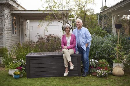 Keter Westwood 570L Outdoor Storage Box – Brown Wood Effect, All-Weather