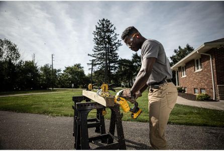 DEWALT 18V XR Pruning Saw – Cordless, Tool Only