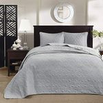 Madison Park Quebec Queen Size Quilt Bedding Set - Grey, Damask – 3 Piece Bedding Quilt Coverlets – Ultra Soft Microfiber Bed Quilts Quilted Coverlet