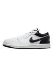 NIKE Air Jordan 1 Low Mens Fashion Trainers in White Black - 9 UK