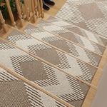 MontVoo Stair Treads Non Slip Indoor,15 Pcs Peel and Stick Stair Treads, Reusable Adhesive Stair Runners for Wooden Steps, Anti Slip Stair Carpet Treads Stair Strips for Kids and Dogs, 8"x30" Brown