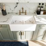 ELLAI Farmhouse Sink 30 Inch White Fireclay Apron Front Single Bowl Deep Drop in Kitchen Sink Undermount Farm Sink with Bottom Grid & Strainer, 30”x18”x10” Flat