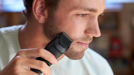 Philips Series 3000 Beard Trimmer – Adjustable Precision Groomer