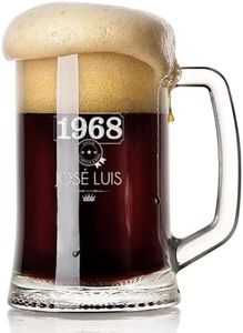 Calledelregalo Jarra de cerveza personalizada con nombre y año de nacimiento grabado/Estuche de regalo incluido/Regalo personalizado para Padre, Amigo, Hermano, Novio/Jarra de cristal 510ml