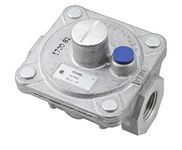 Maxitrol RV48L Natural Gas Pressure Regulator, 1/2" FPT Thread, 3/4" in and Out Opening, 1/2 PSIG in, 3"-6" WC Out