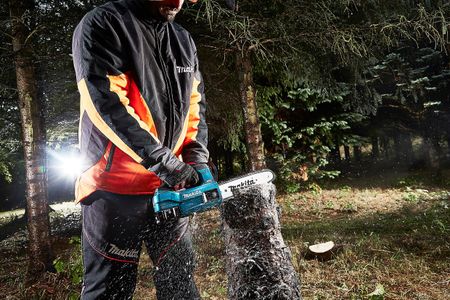 Makita 18V Cordless Chainsaw, 1/4" Carving – Tool Only