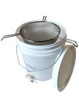 Honey Settling Tank -20L with a Honey Gate TOGETHER WITH a Honey Strainer