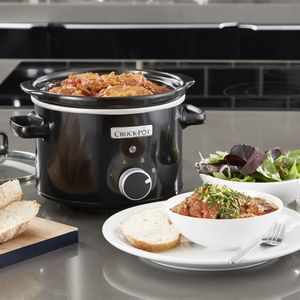 Crock-Pot 2.4L Slow Cooker – Black Compact Kitchen Appliance