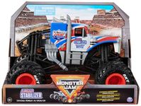 Monster Jam, Official Lucas Stabilizer Monster Truck, Collector Die-Cast Vehicle, 1:24 Scale, Kids’ Toys for Boys and Girls Aged 3 and up