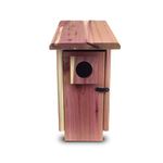 Pennington Pride Cedar House W/Predator Guard Holds 1 Adult, 5-6 Babies