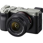 Sony Alpha 7 C | Full-frame Mirrorless Camera with FE 28-60mm F4-5.6 Interchangeable Zoom Lens (Compact and Lightweight, Real-time Autofocus, 24.2 Megapixels, 5-Axis Stabilisation) - Silver