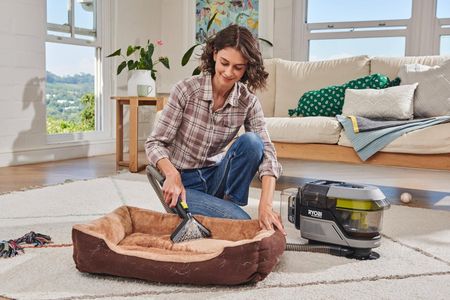 RYOBI 18V Cordless Detail Cleaner – Portable Handheld Cleaning Tool