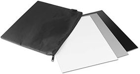 Grey card for manual white balance. with black and white reference card. Enables true color images in photography. Reflects 18% of The light. Neoprene cover included. 25.4 x 20.2 cm.