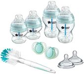 Tommee Tippee Advanced Anti-Colic Newborn Baby Bottle Starter Kit, Slow-Flow Breast-Like Teats and Unique Anti-Colic Venting System, Mixed Sizes