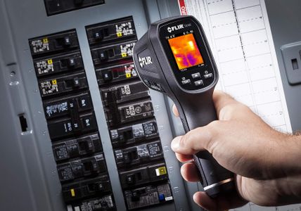 FLIR TG165-X Thermal Imaging Camera – Handheld Infrared Detector