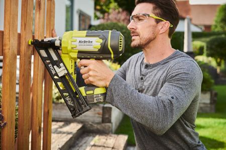 RYOBI 18V 15 Gauge Cordless Nailer – Battery Powered Tool