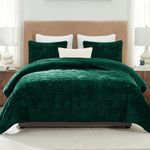 Hansleep Velvet Quilt King Size, Luxury Bedspread Bedding Set, Ultra Soft Coverlet Oversized for Bed, Lightweight Comforter with 2 Matching Pillow Shams for All Season, 108"x92", Dark Green