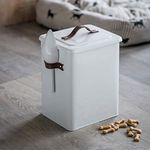 CKB Medium Pet Food Storage Tin with Scoop LTD Holds Dog Cat Animal Treats Metal Food Tin Box Bin Sealed Lid - Leather Handle - Made from Chalk-coloured Steel 7kg: H34 x W25 x D19cm