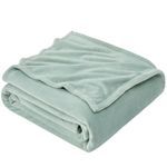 EHEYCIGA Fleece Blanket Throws for Sofas Fluffy Warm Soft Blanket for Bed Settees Armchairs, Fit All Season, Sage Green, 130x165cm