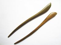 Myhsmooth Z8z-gs-bt 2 Count Hair Sticks Natural Green Sandalwood Handmade Carved Hair Clip Shawl Hair Pins Pack of 2 Pcs:Swiming Fish