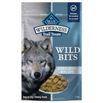 Blue Buffalo Wilderness Trail Treats Wild Bits High Protein Grain Free Soft-Moist Training Dog Treats, Chicken Recipe 113G Bag