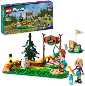 LEGO Friends Tiro con l'Arco al Campo Avventure, Giochi Sportivi per Bambine e Bambini da 6 Anni in su con Arco e Frecce Giocattolo, 2 Mini Bamboline e un Procione, Idee Regalo di Compleanno 42622