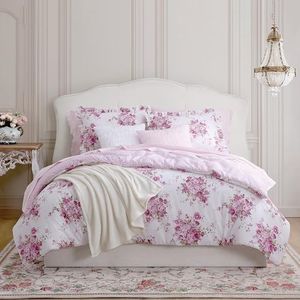 Shabby Chic® - Twin 2-Piece Comforter Set, Reversible Cotton Bedding with Matching Sham, Elegant Floral Home Decor for All Seasons (Abby Pink, Twin)