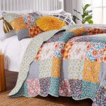 Barefoot Bungalow Carlie Reversible Quilt Set, 2-Piece Twin/XL, Calico Patches