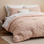 Bedsure Oversized Queen Comforter Set - Coral Pink Comforter, Boho Tufted Shabby Chic Bedding Comforter Set, 3 Pieces Farmhouse Bed Set for All Seasons, Fluffy Soft Bedding Set with 2 Pillow Shams