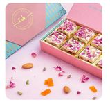 THE SWEET BLEND Mango Crunch 250g (10 pieces) | Infused with Aam Papad, Chocolate, Almonds, and Cashew | Premium Gift Box | Assorted sweets | Gift Hamper | Sweets gift box | Irresistibly Crunchy Snack | Delicious Blend of Flavors | Perfect for Anytime Indulgence