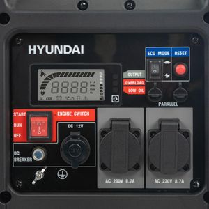 Hyundai 4000W Portable Petrol Inverter Generator – Electric Start, Remote, Quiet Case