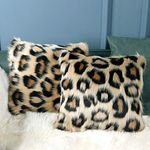 INSMEER 1PC True Leopard Print Pillow Case Decorative Faux Fur Leopard Pillow Covers Plush Shaggy Cheetah Pillow Cases for Bedroom Couch Sofa 18x18inch