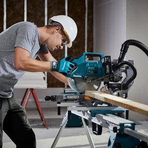 Makita 40V XGT Mitre Saw, 216mm – Cordless Power Tool
