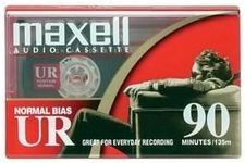 Maxell UR9