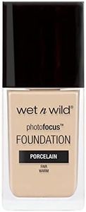 Wet n Wild - Photo Focus Foundation - Foundation Gentle Ivory - High Coverage, for Flawless Skin on Photos - Reduces Fine Lines, Stains and Wrinkles - Vegan - Soft Ivory