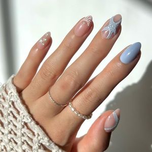 Glamnetic Seashell Press On Nails - Short Almond Fake Nails | 30 Pc Kit