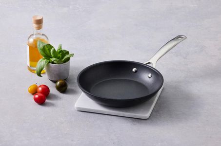 Le Creuset Non-Stick Frying Pan 30cm – Durable Skillet
