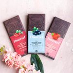 Daarzel Dark Chocolate Gift Pack Vegan 70% Dark Chocolate, Strawberry, Cranberry & Blueberry Chocolate Bar, Gluten Free | Daarzel Bars, 50 gms x 3 | 150 gms