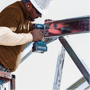 Makita 40V Cordless Impact Driver – Compact Power Tool