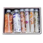Natural Bath Salts for Women Home spa. These Lavender Bath Salts are The Perfect Relaxation Gifts for Women. Pamper Your Mum or Friend with This Muscle soak Care Package of Bath Salt in a Gift Box.