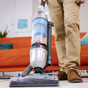 Vax Air Stretch Pet Vacuum Cleaner – Lightweight Upright for Homes