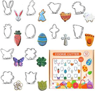 FUOXMICG 12Pcs Animal Cookie Cutter for Cookies,Vegetable Cutter and Fruit Mold,Sandwiches,Vegetables,Fruit, and Bento Box Lunches,Mini and Reusable (Animals)