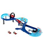 Mattel Disney and Pixar Cars Playset with 2 Toy Cars, Lightning McQueen & Francesco Bernoulli, GRC Jumping Raceway Track Set with Kid-Powered Booster, HXJ32