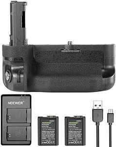 Neewer Poignée de Batterie Verticale Remplacement pour Sony VG-C2EM, Compatible avec les Caméras Sony A7 II A7S II A7R II avec 2 Batteries Li-ion Rechargeables 7.4V 1100mAh NP-FW50 et Chargeur Double